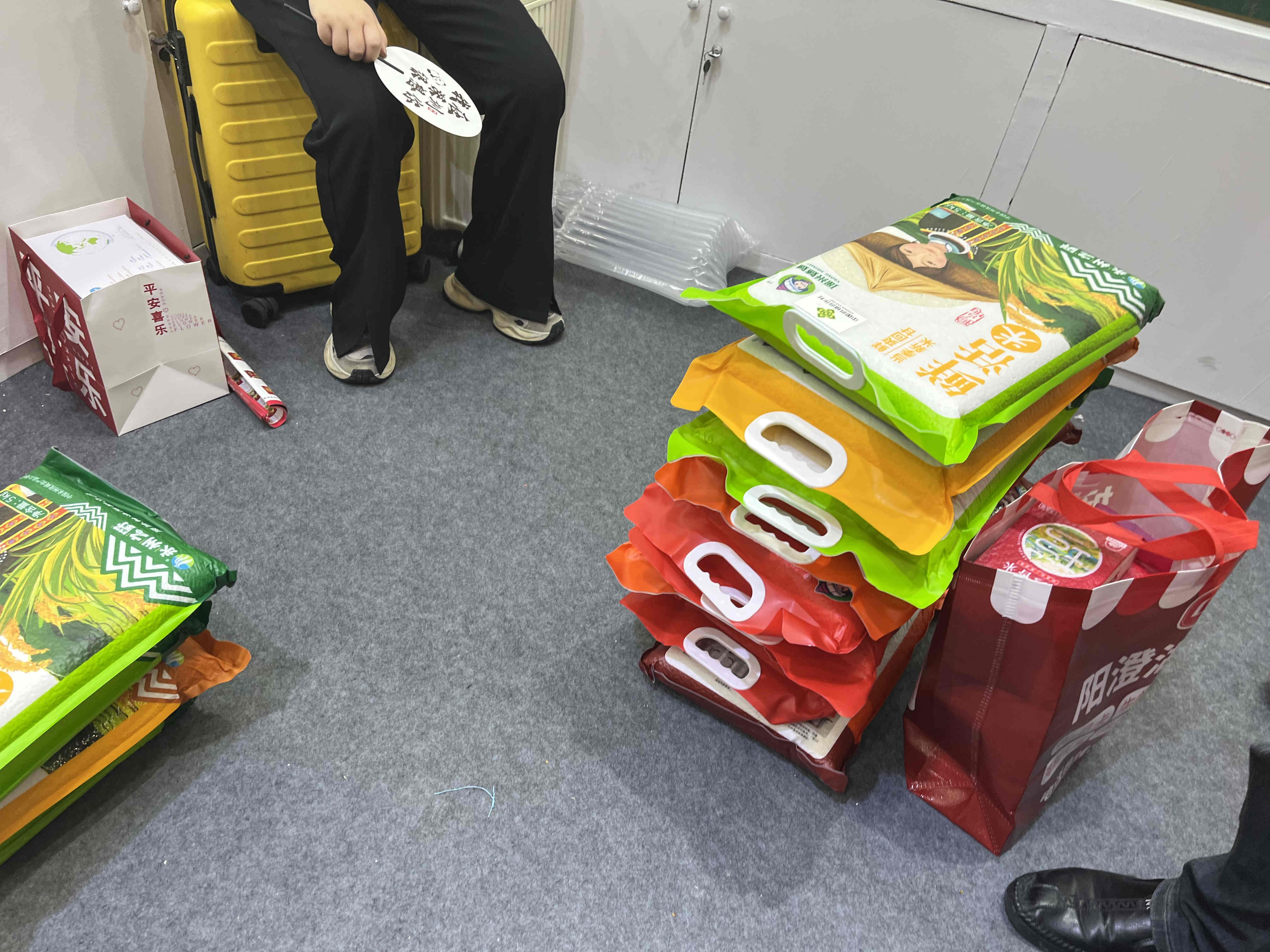 産品一(yī)搶而空(kōng) (2).jpg